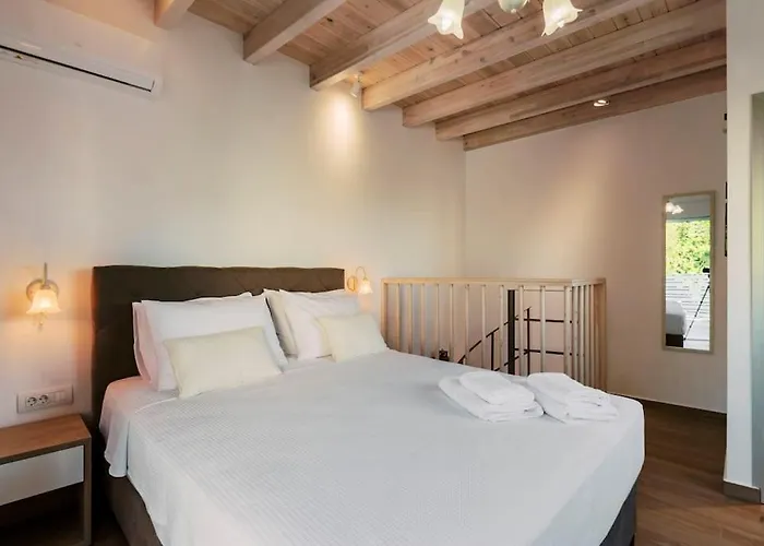 Vakantiehuis Myrovolos Luxury Angie's House Ialysos (Rhodes)