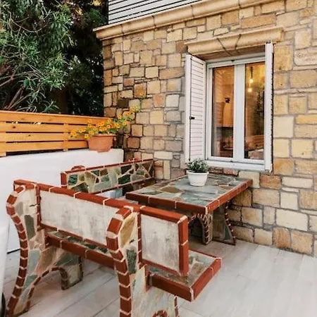 Сasa de vacaciones Myrovolos Luxury Angie's House Ialisos