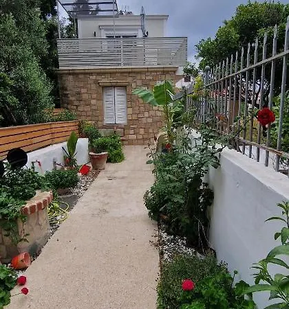 Casa de Férias Myrovolos Luxury Angie's House