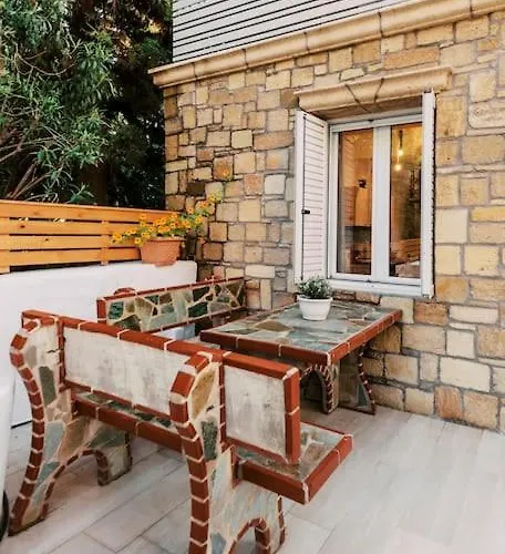 Semesterbostad Myrovolos Luxury Angie's House Ialysos (Rhodes)