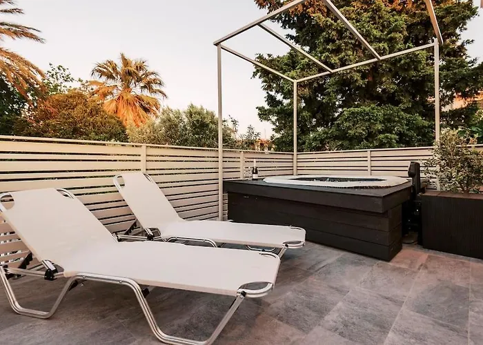 Myrovolos Luxury Angie's House