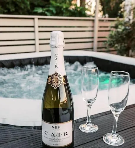 Myrovolos Luxury Angie's House 別荘 *