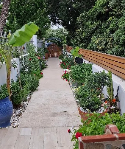 Myrovolos Luxury Angie's House Ialysos (Rhodes)